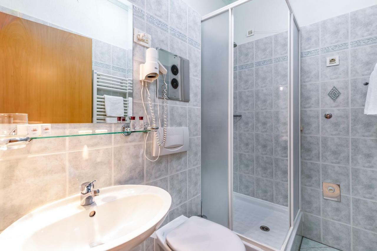 Galeb Hotel