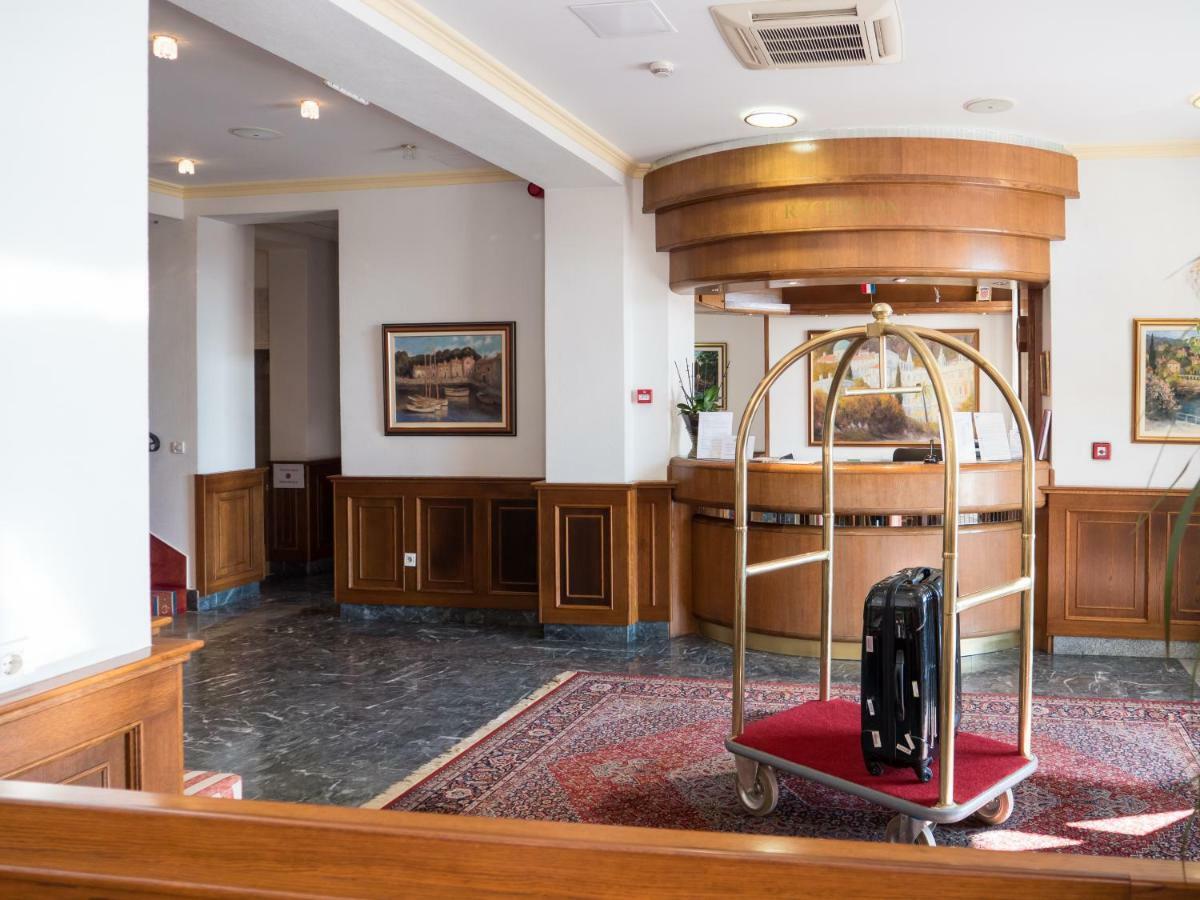Hotel Galeb 3*