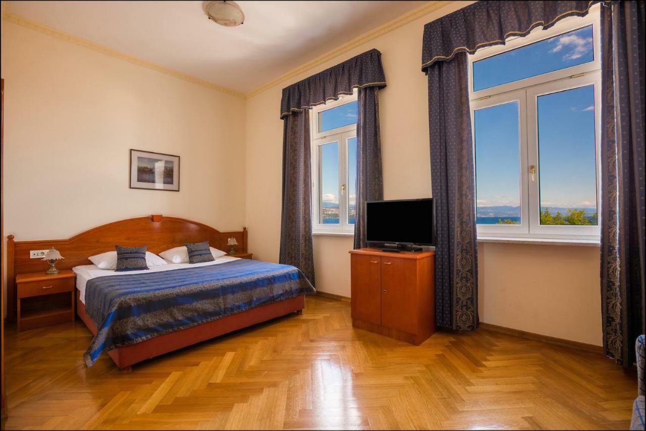Galeb 3*